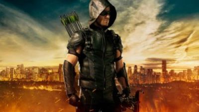 Arrow After Show Season 1 Episode 1 “Green Arrow “ Photo