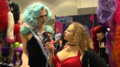 Live at DragCon! Rockstar Wigs and the new Lace Front collection Photo